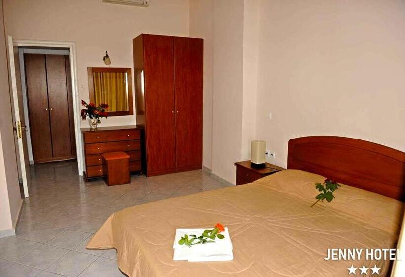 プールの見える1ベッドルームアパートメント, Jenny