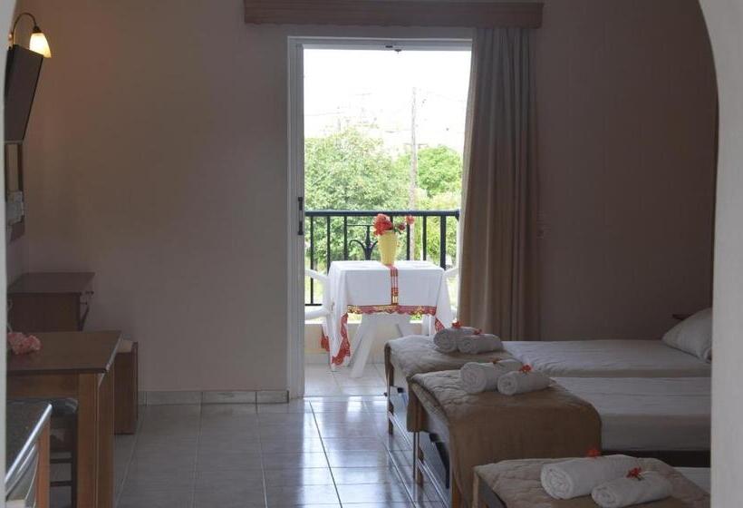 プールビュースタンダードステューディオ, Jenny