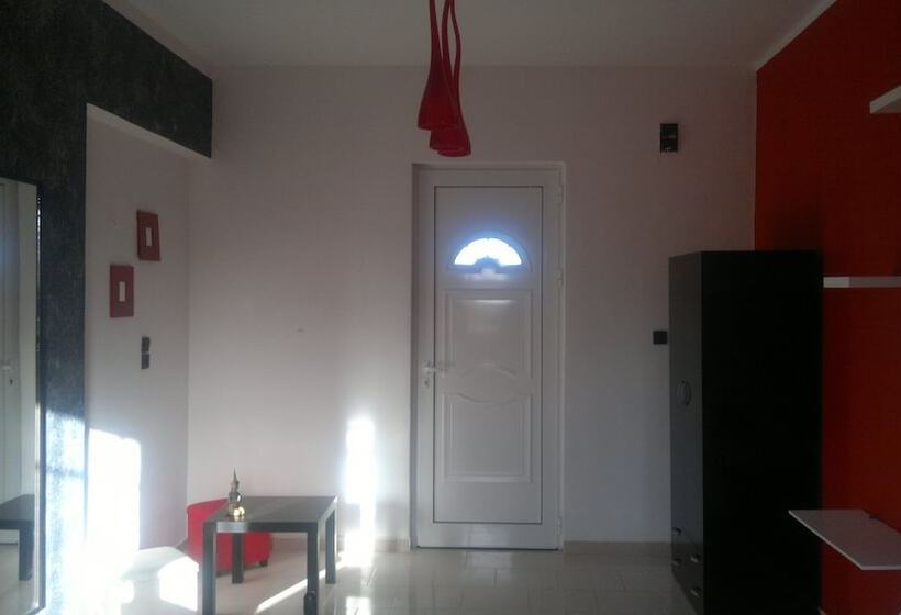 디럭스 룸, Karmik Concept Apartments