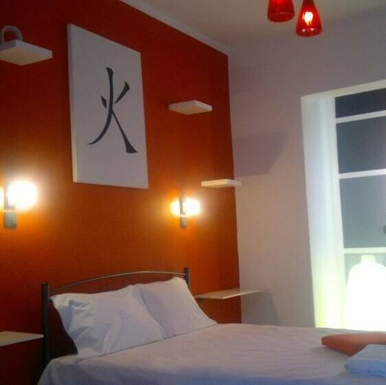 디럭스 룸, Karmik Concept Apartments