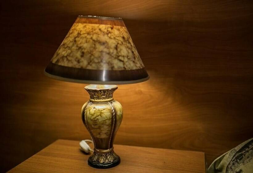 Quarto standard, Krasny Terem