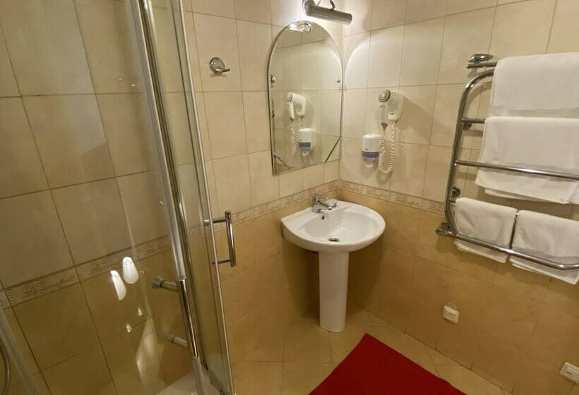 Quarto standard, Krasny Terem