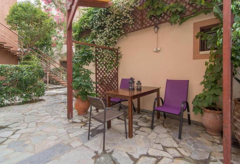 דירת חדר בקומת קרקע, Lito Apartments Paleochora