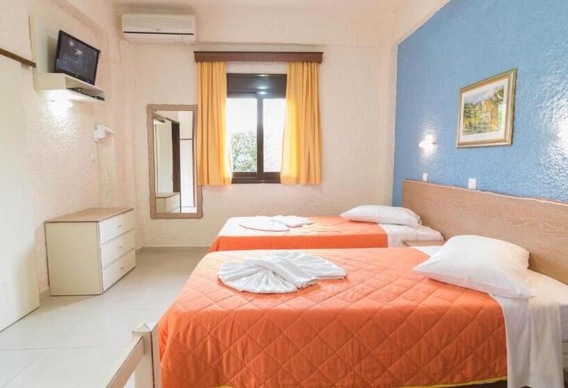 דירת חדר בקומת קרקע, Lito Apartments Paleochora