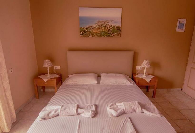 이코노미 룸, Oriental Bay