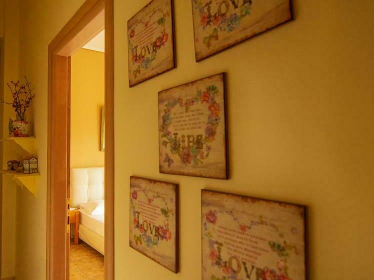 이코노미 룸, Oriental Bay