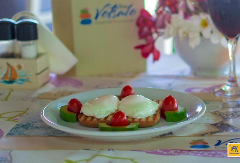 이코노미 룸, Oriental Bay