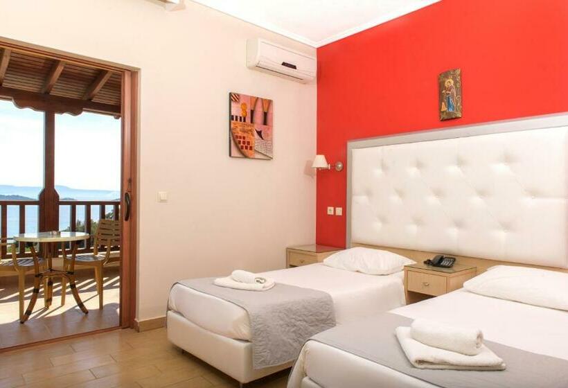 Номер Стандарт Вид на Море, Princess