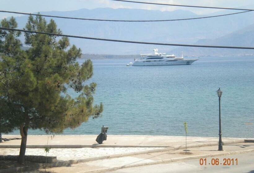 اتاق لوکس, Pension Hirolakas