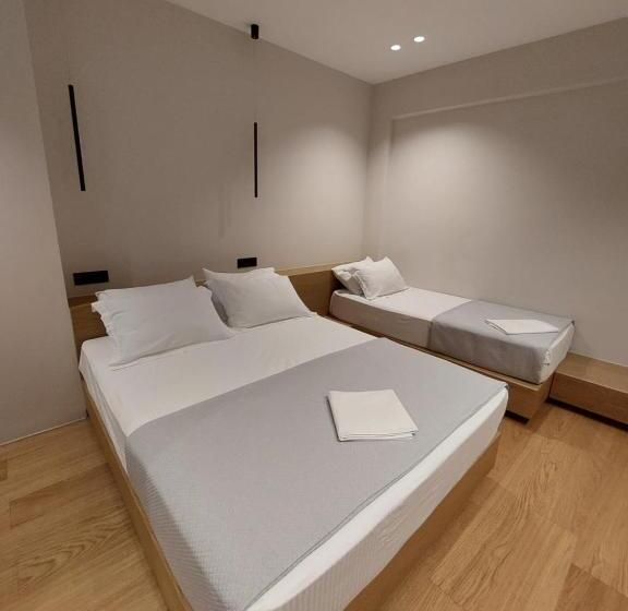 Номер Стандарт Трехместный, Theofilos City