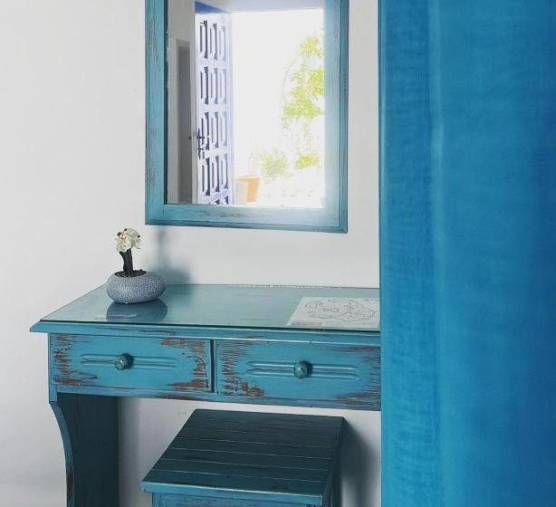 Standard Room, Anna Maria Rooms Santorini