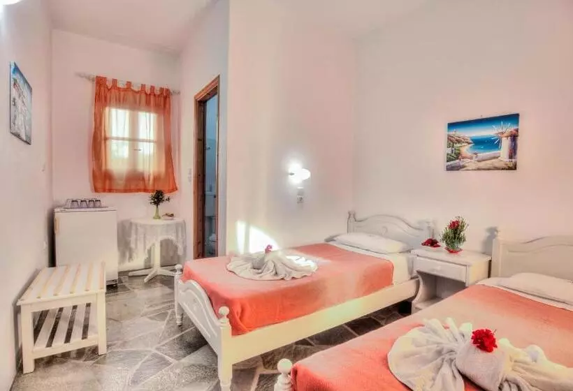 اتاق استاندارد چهار تخته, Eleni Rooms