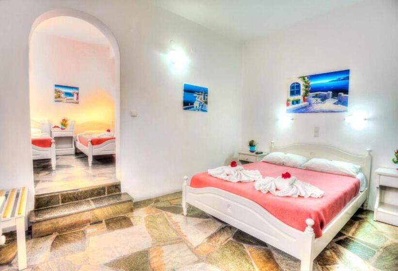 חדר סטנדרט לארבעה, Eleni Rooms