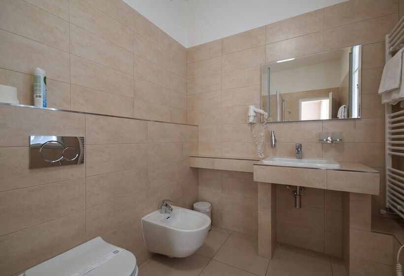 חדר קומפורט, Art Deco Hotel Hoffmann