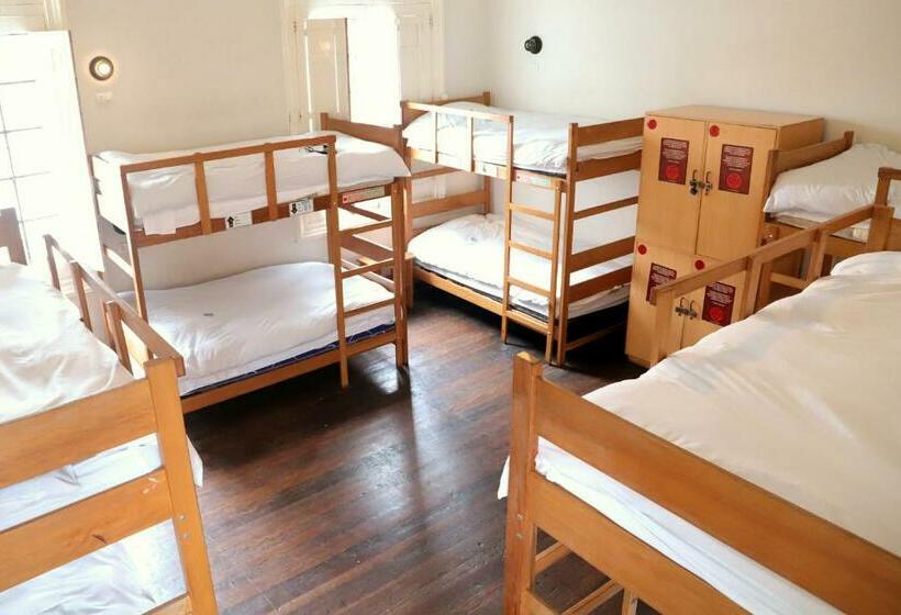 Cama en Habitación Compartida, 1900 Hostel