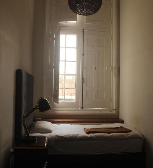 Habitación Estándar Individual, 1900 Hostel