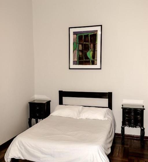 Habitación Estándar Individual, 1900 Hostel