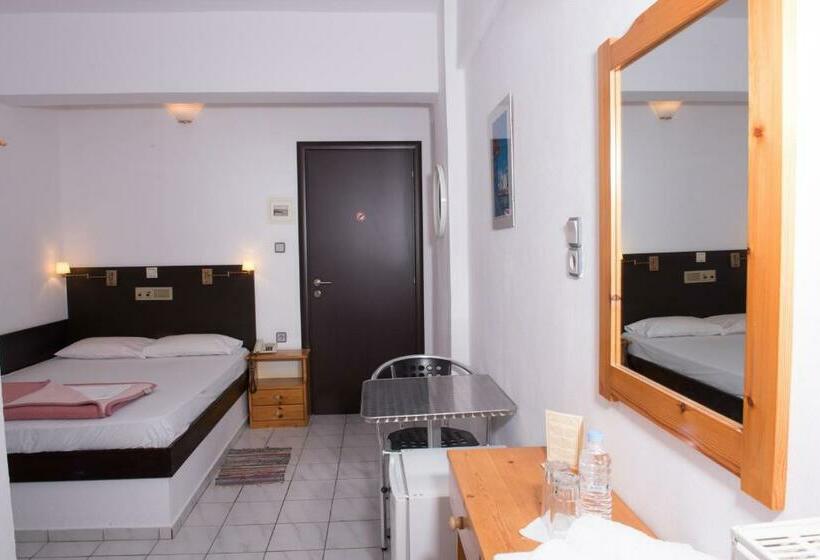 غرفة قياسية فردية, Alexander Beach