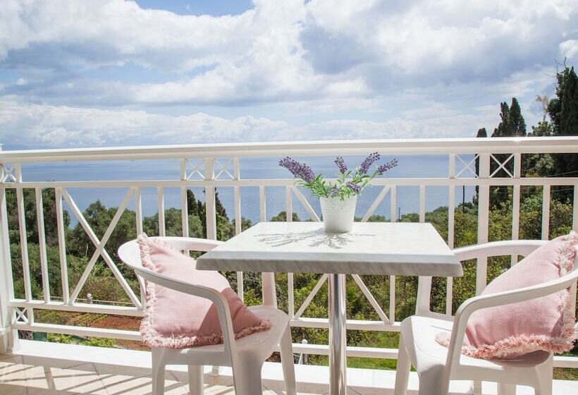 Студия Стандарт, Brentanos Apartments A View Of Paradise