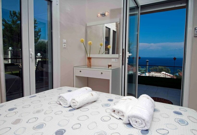 Студия Deluxe, Brentanos Apartments A View Of Paradise