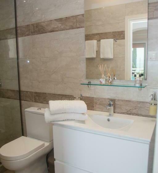 Апартаменты 1 Спальня, Brentanos Apartments A View Of Paradise