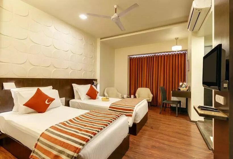 デラックスルーム, Regenta Place Raysons Kolhapur