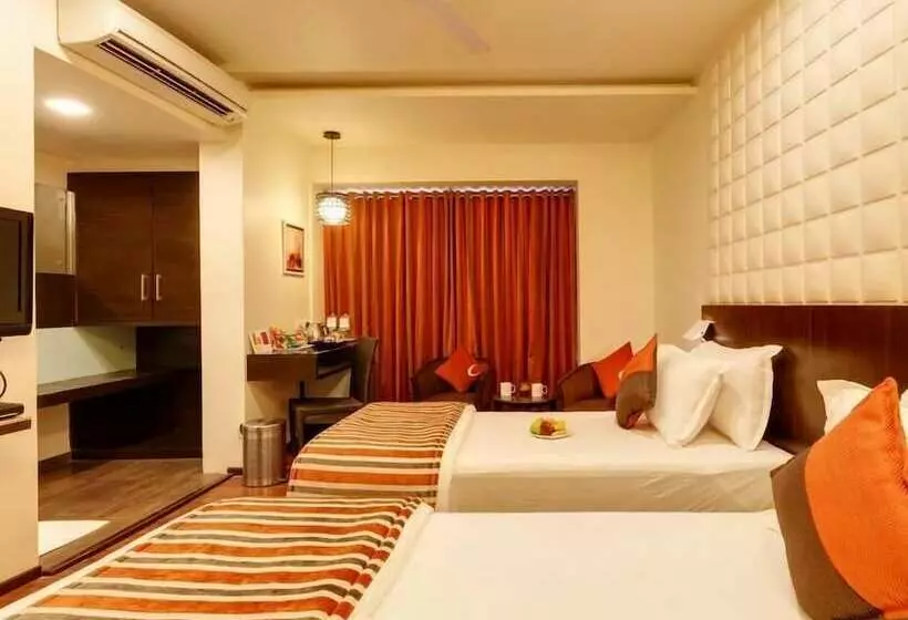 デラックスルーム, Regenta Place Raysons Kolhapur