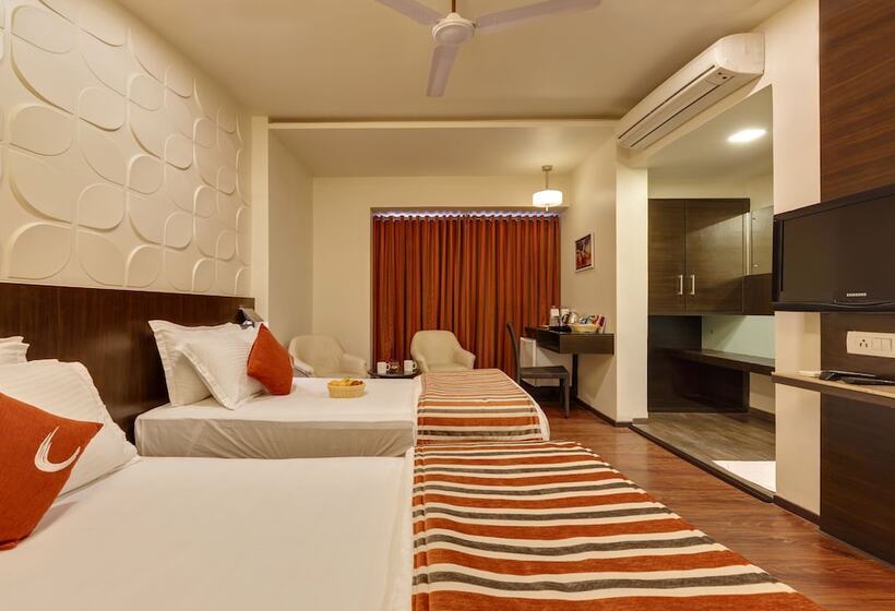 Номер Deluxe, Regenta Place Raysons Kolhapur