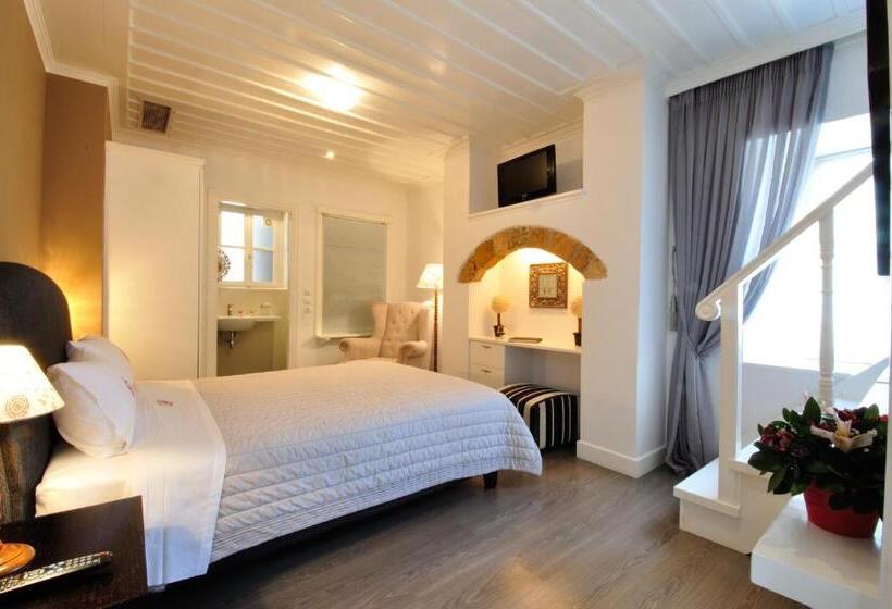 Quarto Superior, Il Palazzo Rooms & Suites