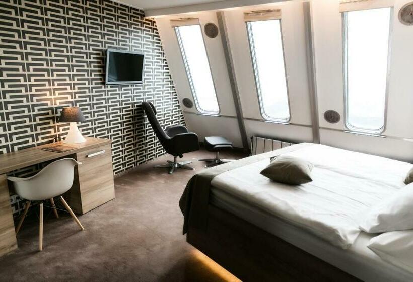 غرفة كومفورت, Ještěd