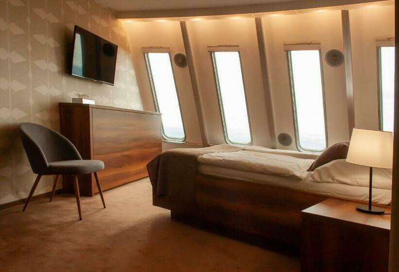 غرفة إقتصادية حمام مشترك, Ještěd