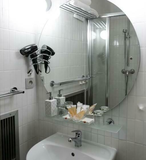 غرفة كومفورت, Ještěd