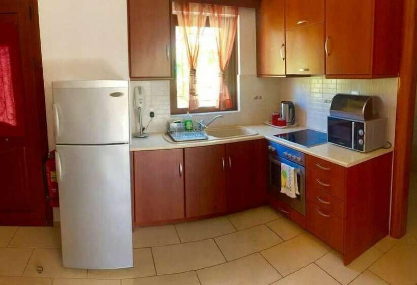 Бунгало Стандарт, Kalloni Village Apartments