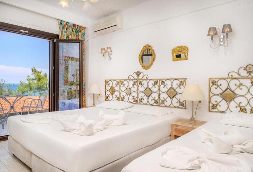 Triple Room Sea View, Leandros