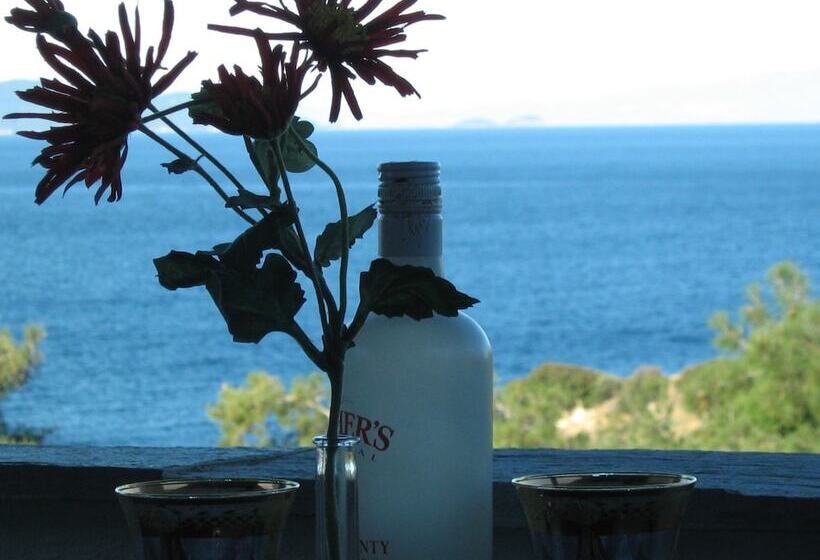 Triple Room Sea View, Leandros