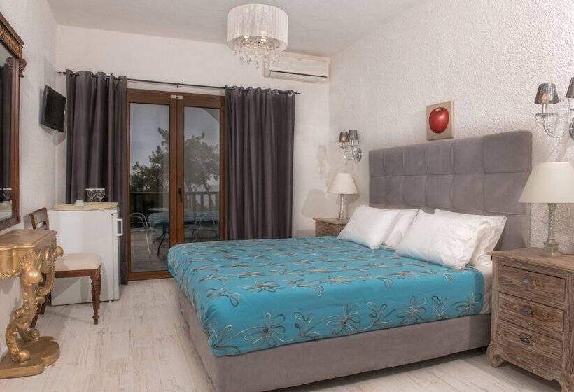 Triple Room Sea View, Leandros