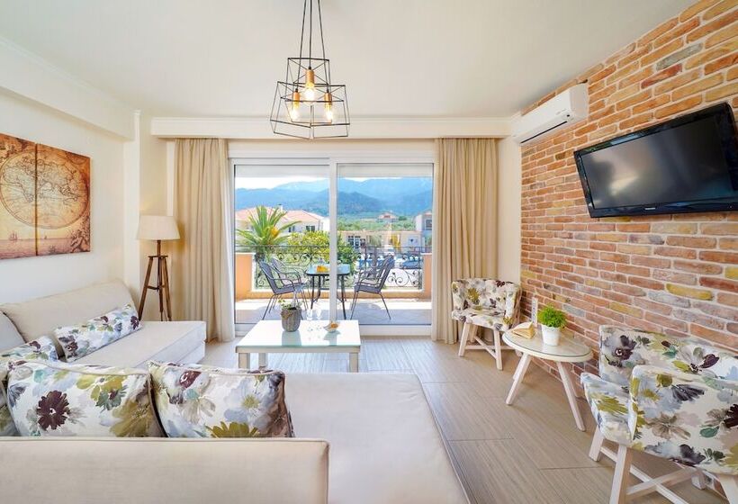 スイート(家族用), Luxury Villa Fotini