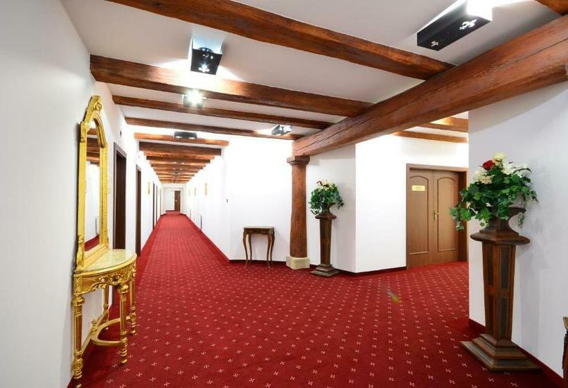 غرفة قياسية, Malý Pivovar