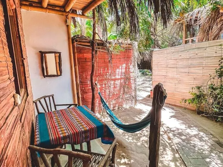 Standard Yhden Hengen Huone, Naif Rustic & Ecologic Lodge