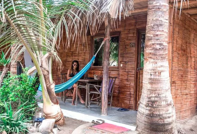 Standard Yhden Hengen Huone, Naif Rustic & Ecologic Lodge