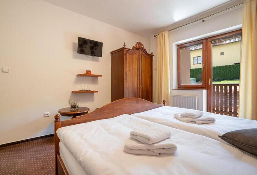 스탠다드 트리플 발코니 룸, Penzion Balcony