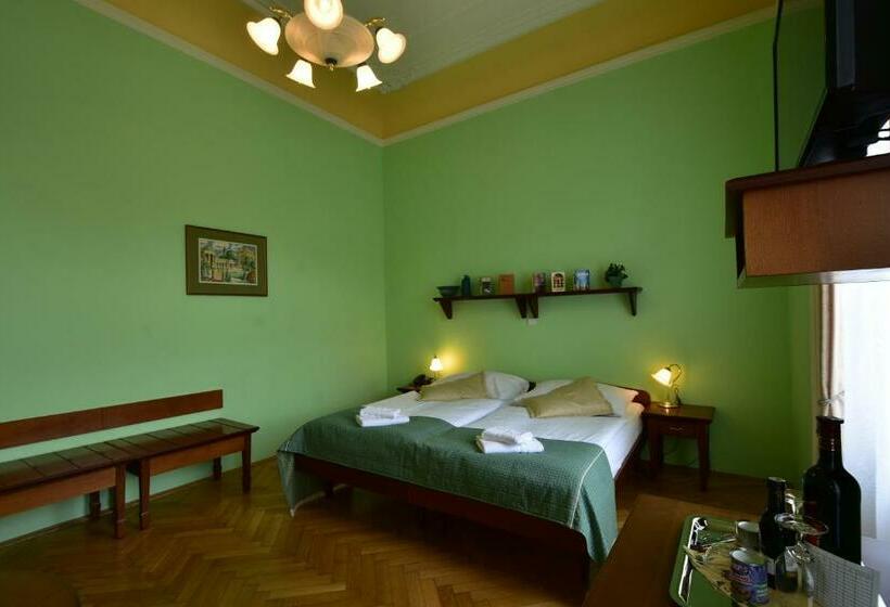 غرفة قياسية, Sant Georg Garni