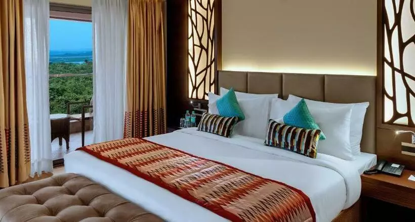 スイート, The Fern Kadamba Hotel And Spa