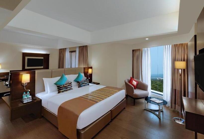 חדר אקזקיוטיב, The Fern Kadamba Hotel And Spa