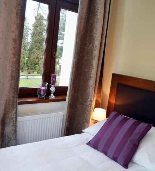 컴포트 룸, U Kvapilů