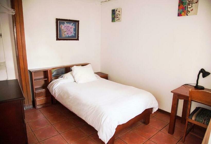 غرفة قياسية فردية حمام مشترك, Casa Kibi Kibi