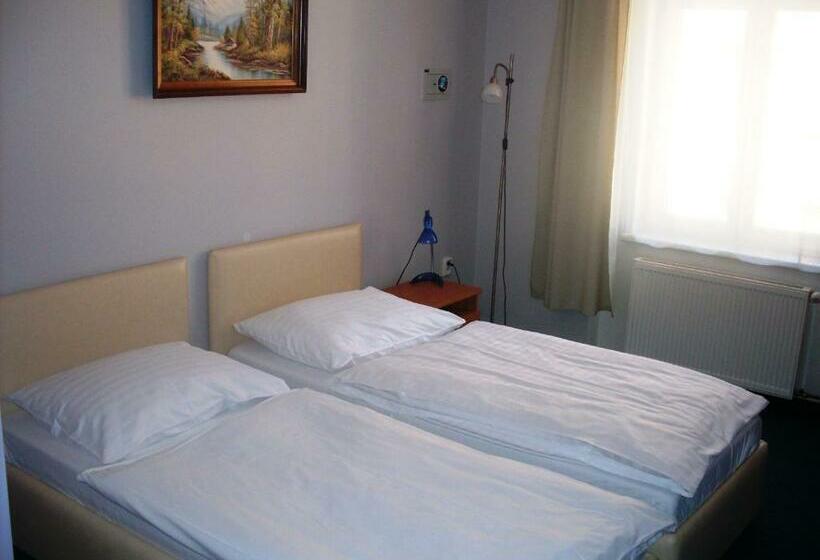 חדר סטנדרט, Promohotel Slavie