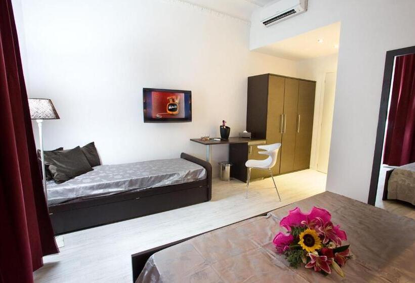 חדר סטנדרט לשלושה, Chroma Italy   Chroma Tessera