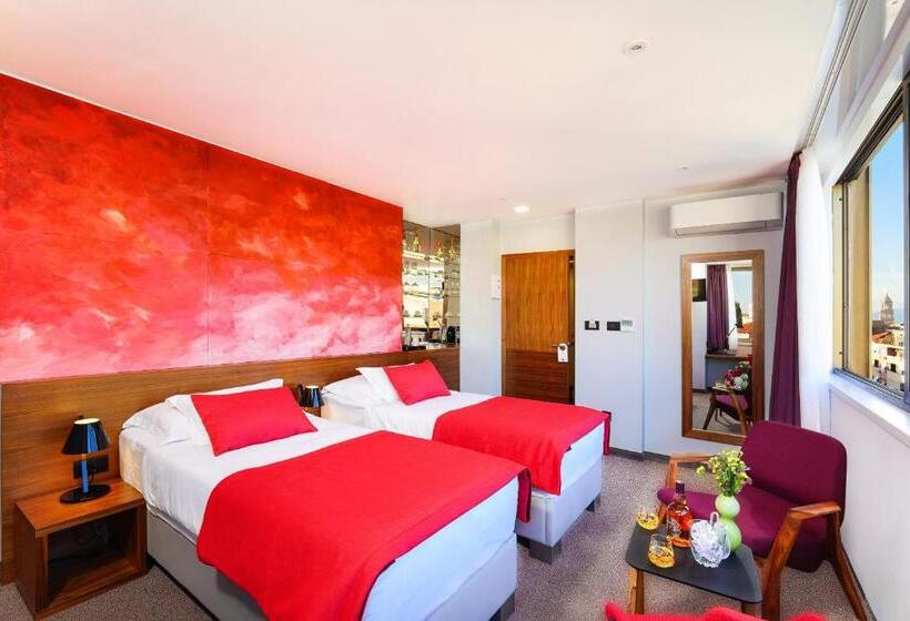 Номер Deluxe Вид на Город, Horizon Luxury Suites & Design Rooms