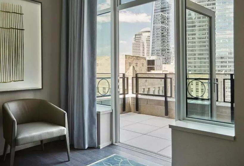 Sviitti, Four Seasons Hotel New York Downtown